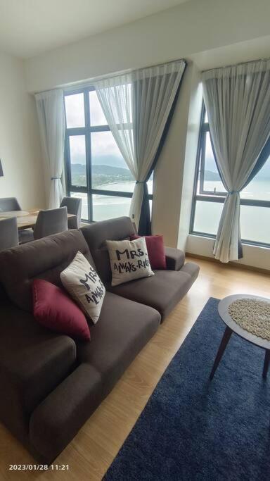 Love De Sea 4Pax 850Sf 2R2B Imperium Residence Kuantan Exterior photo